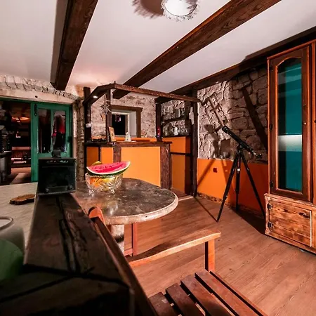 Holiday home Secluded Holiday House Okljucna, Vis - 15283