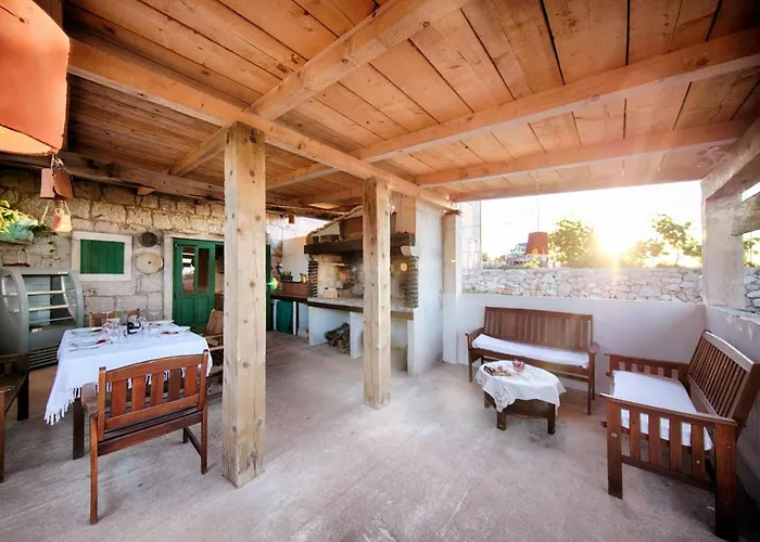 Σπίτι διακοπών Secluded House Okljucna, Vis - 15283